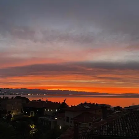 Διαμέρισμα Mo *