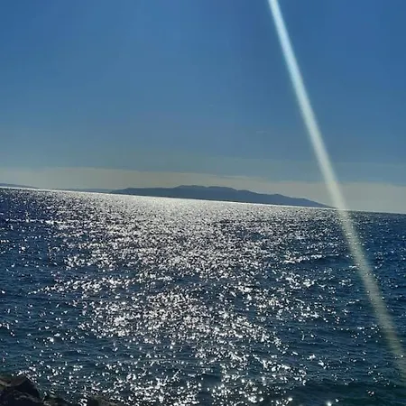 Διαμέρισμα Mo *