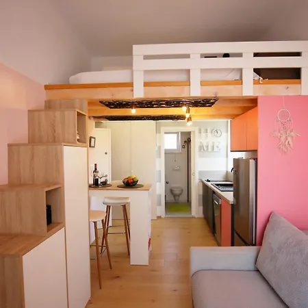 Apartament Mo *